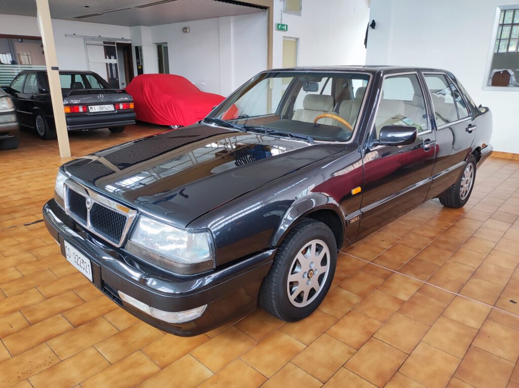 Lancia Thema 2.0 Turbo i.e. 8v