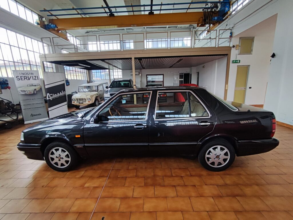 Lancia Thema 2.0 Turbo i.e. 8v
