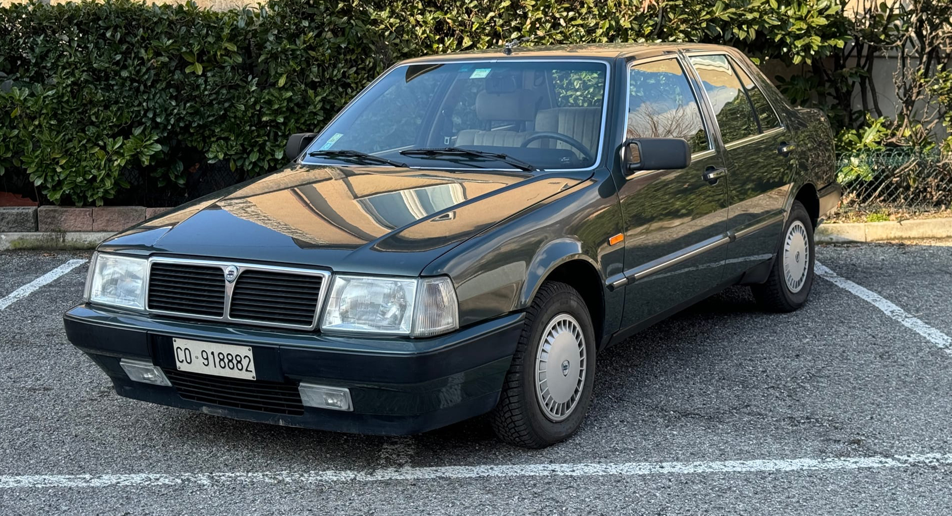 Lancia Thema 1